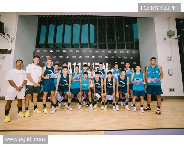 篮球明星分享成长故事与赛场心路历程的独家采访资讯